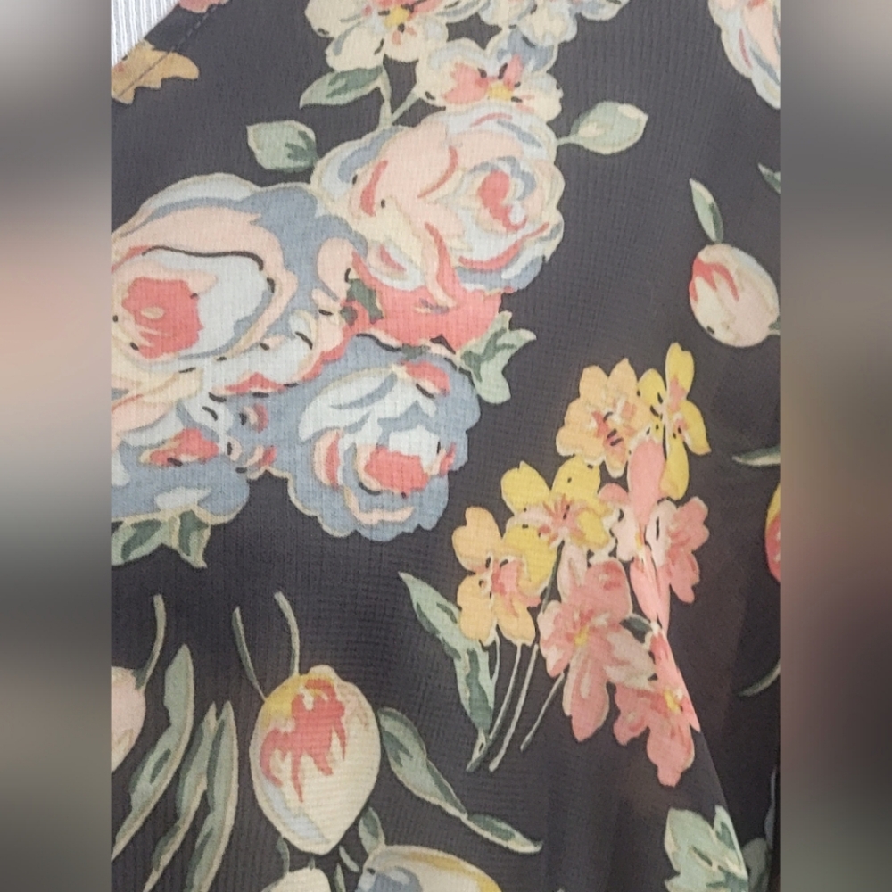 Chaps V Neck Floral Button Romantic Sheer Blouse Womens Medium Black Long Sleeve - Picture 5 of 8